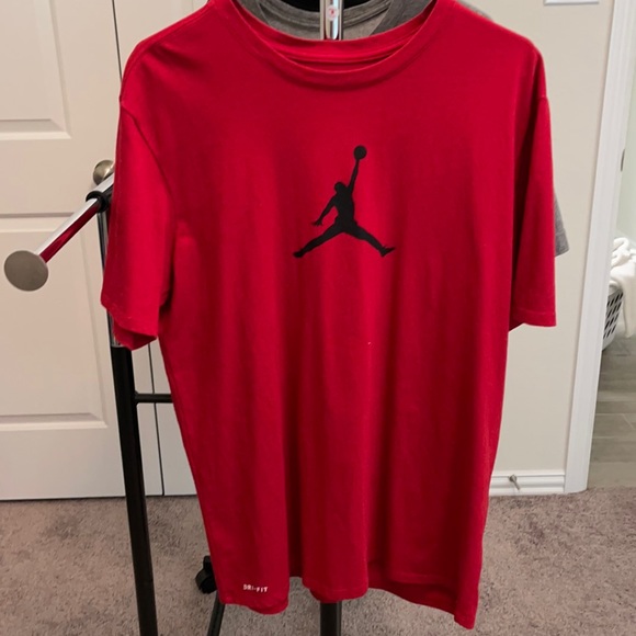 Air Jordan T-shirt - Picture 1 of 3